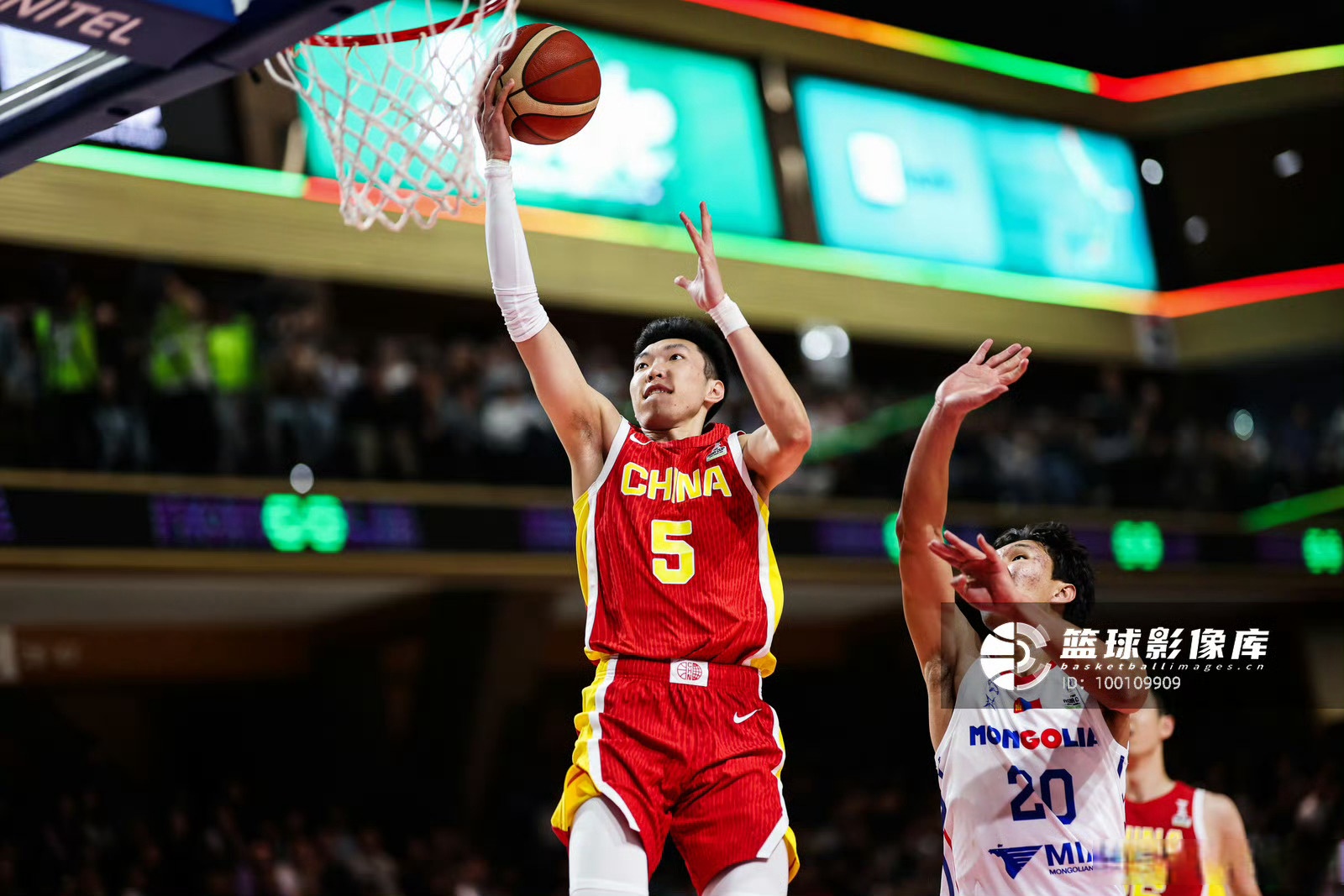 lol投注-包含球队绝地反击成功，球员情绪高涨斗志昂扬的词条